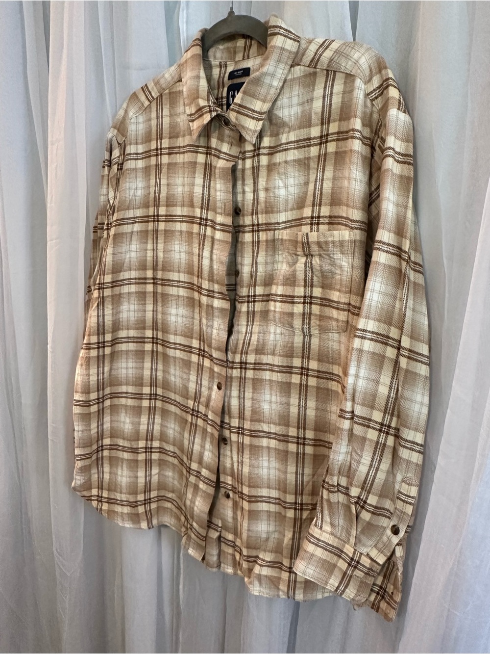 GAP Plaid Button-Down Shirt in Beige and Brown flannel - Picture 1 of 5